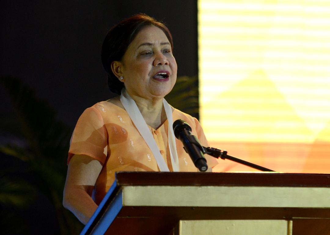 Villar asks SUCs, DOH to build one medical school per region