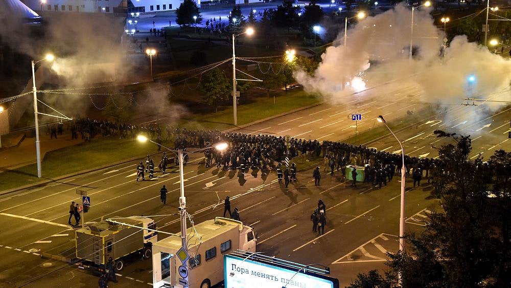 Belarus authorities free detainees amid protests