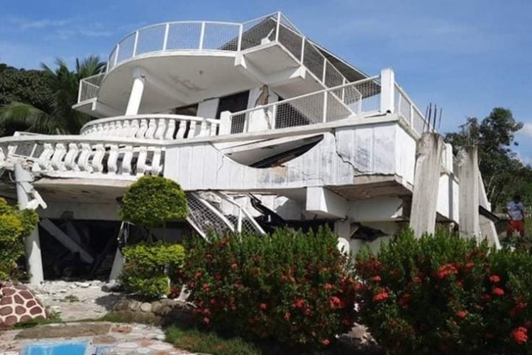 Cash-strapped Masbate town pleas for help after quake