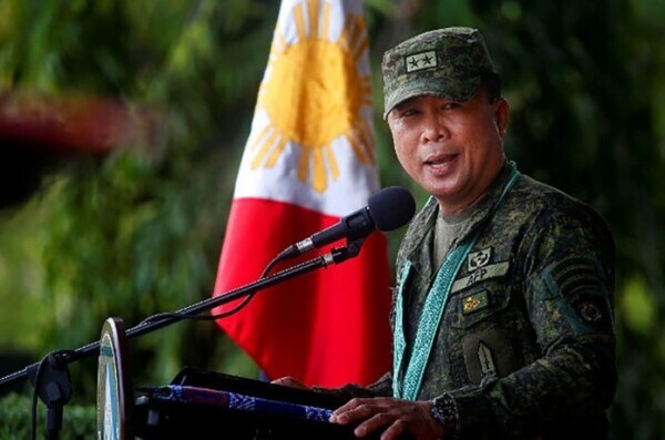 Army chief drops idea to declare martial law over Sulu