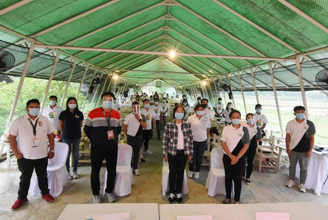 Farm school owners train at Villar SIPAG farm school