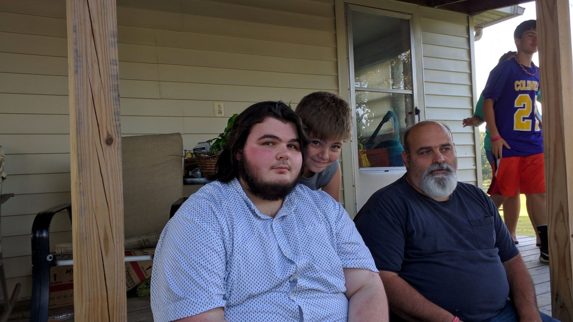 Man loses 220 pounds by only eating 1 type of veggie