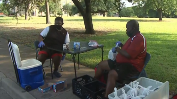 Father and son are fighting hunger in Texas