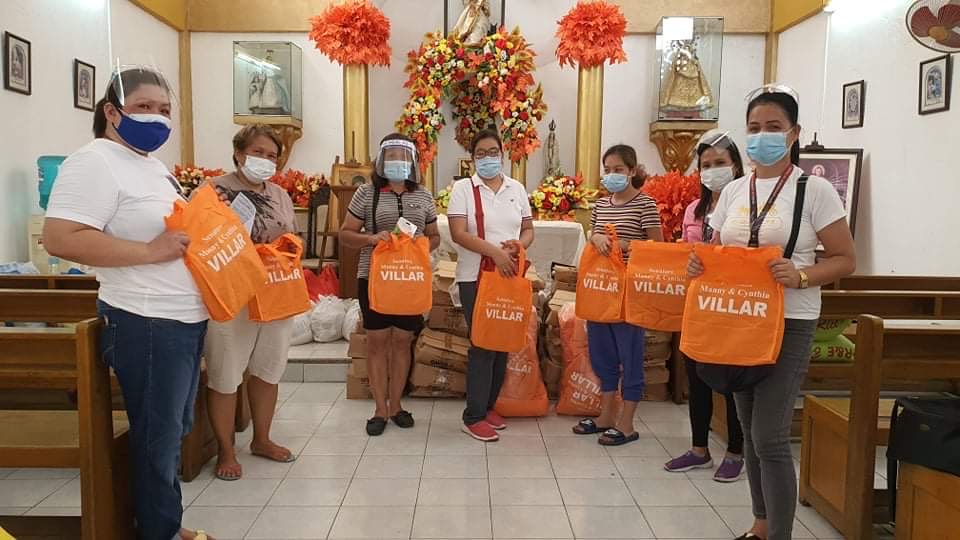 Blanket donation to fire victims