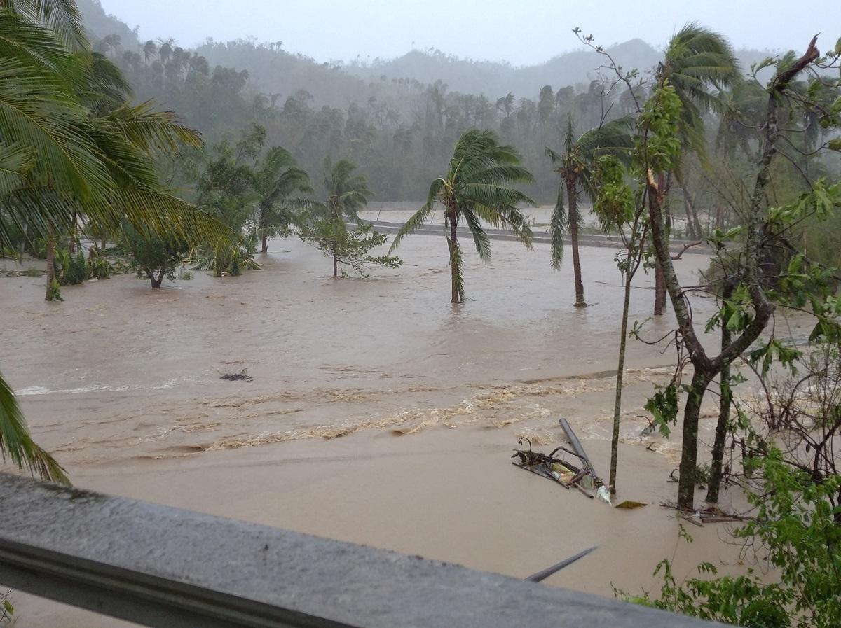 Albay presses panic button after typhoon Rolly